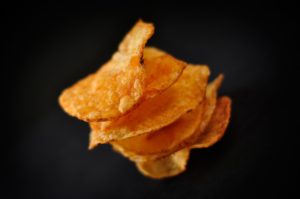 Chipsy – więcej szkody niż pożytku